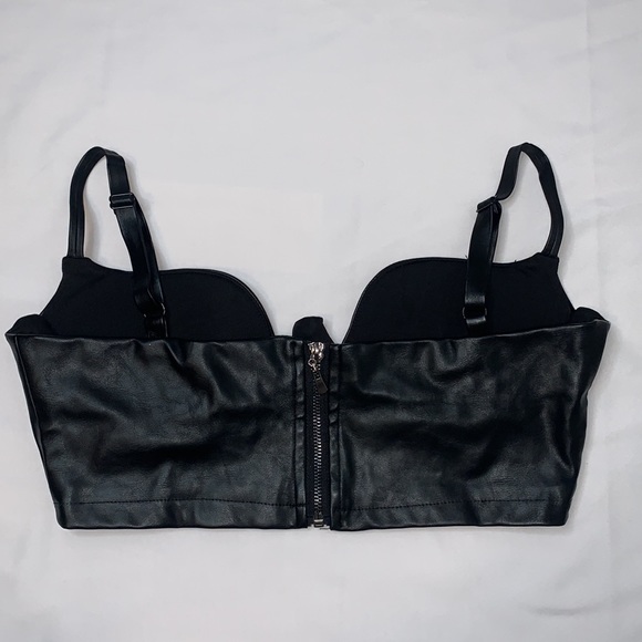 Black Leather (faux) Crop Top Sz L - Picture 3 of 3
